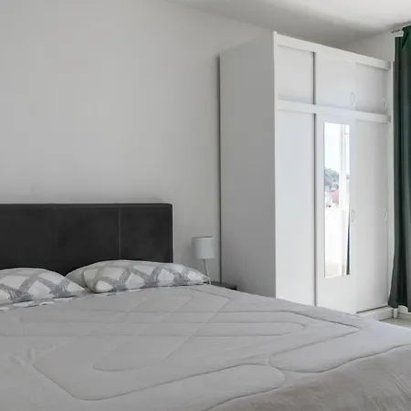 Mero Apartament *